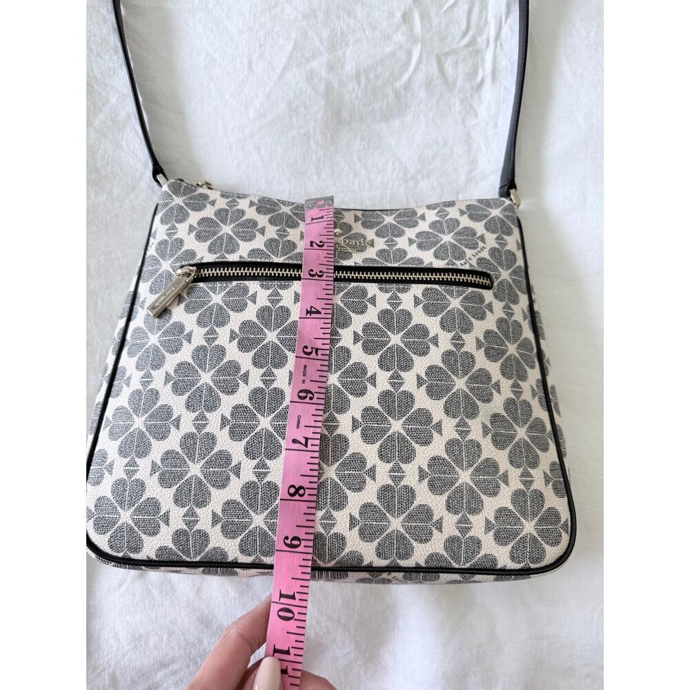 Kate Spade | Black-Multi Signature Spade Flower Swingpack Crossbody | Spring EUC - Picture 5 of 12